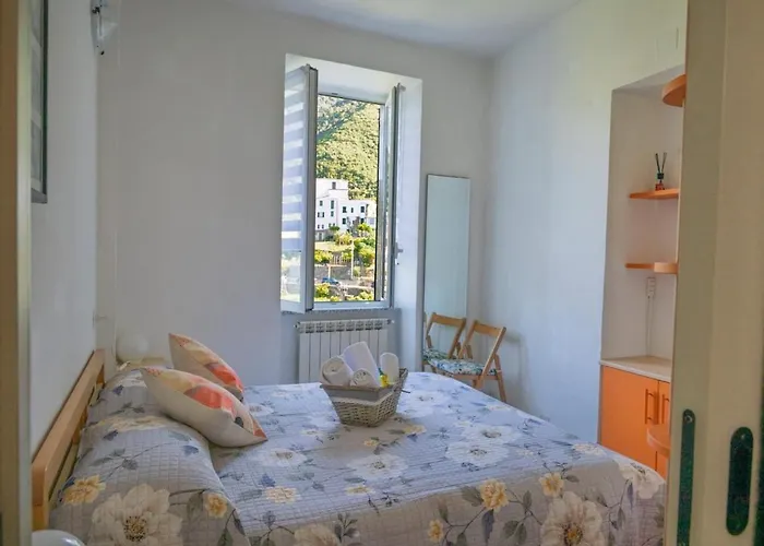 Carina House Corniglia